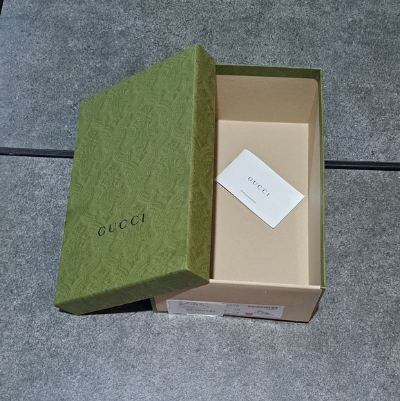Gucci Box - Picture 4 of 11